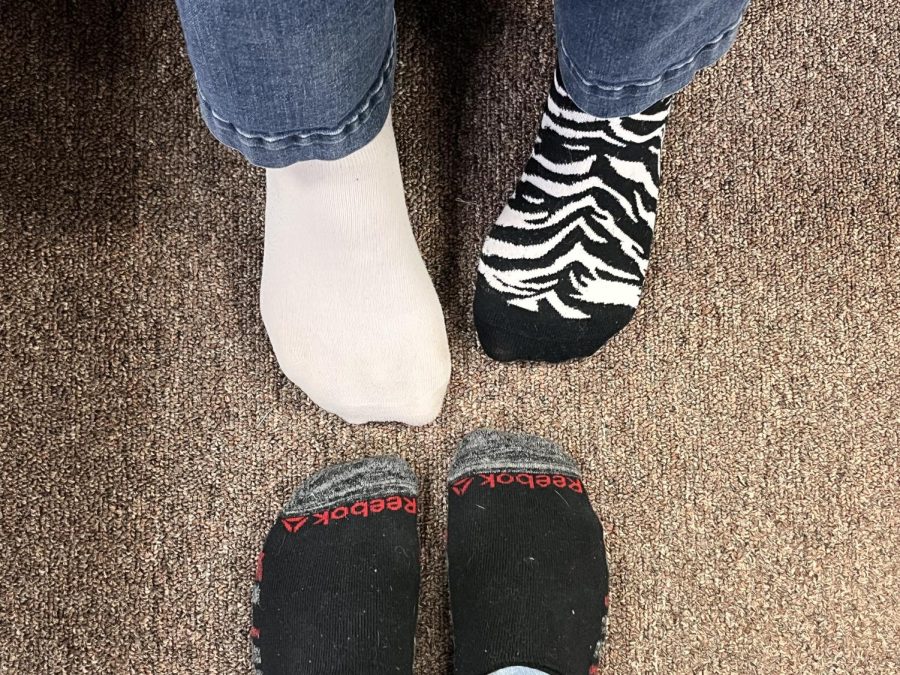 Matched+socks+vs.+Mismatched+socks